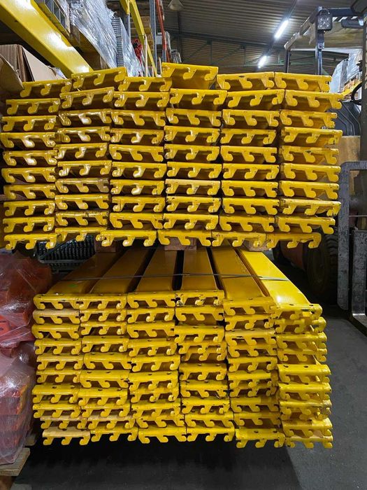 Продам стелажі для складу. Нова поставка. Розпродаж залишків б\у.