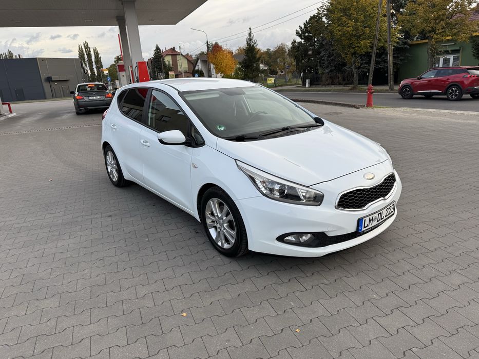 Kia ceed 1.4 16v Klima Alu PDC  Opłacony!
