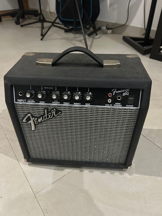 Amplificador Fender Frontman 15G como Novo