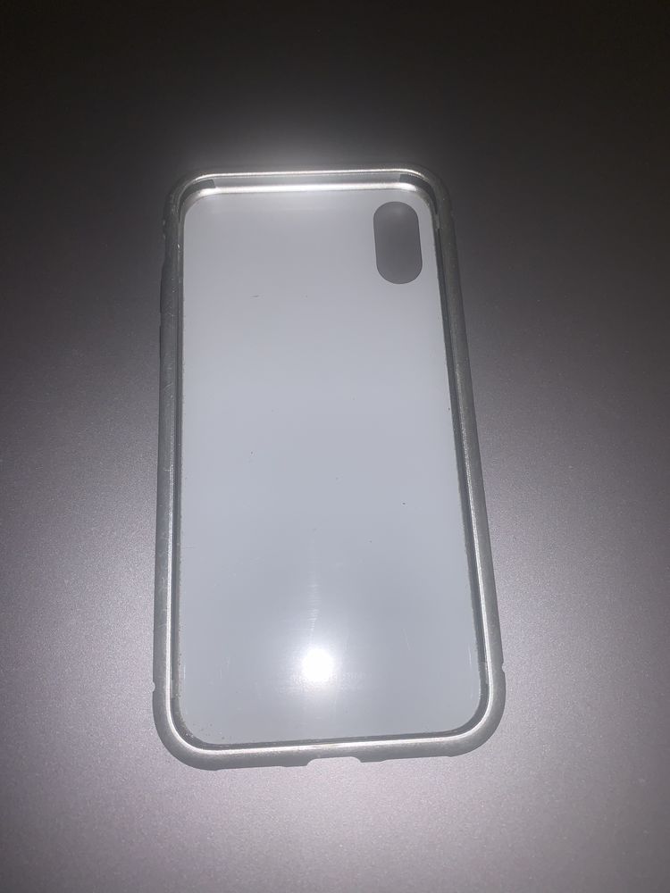 Магнитный чехол для iphone XS