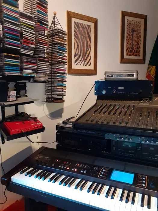 AULAS PARTICULARES DE PIANO E TECLADO - Cidade de Loulé