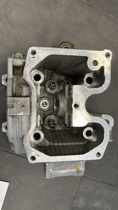 Głowica Yamaha YZF 125. 08-14 WR 125. 08-16 [1356]