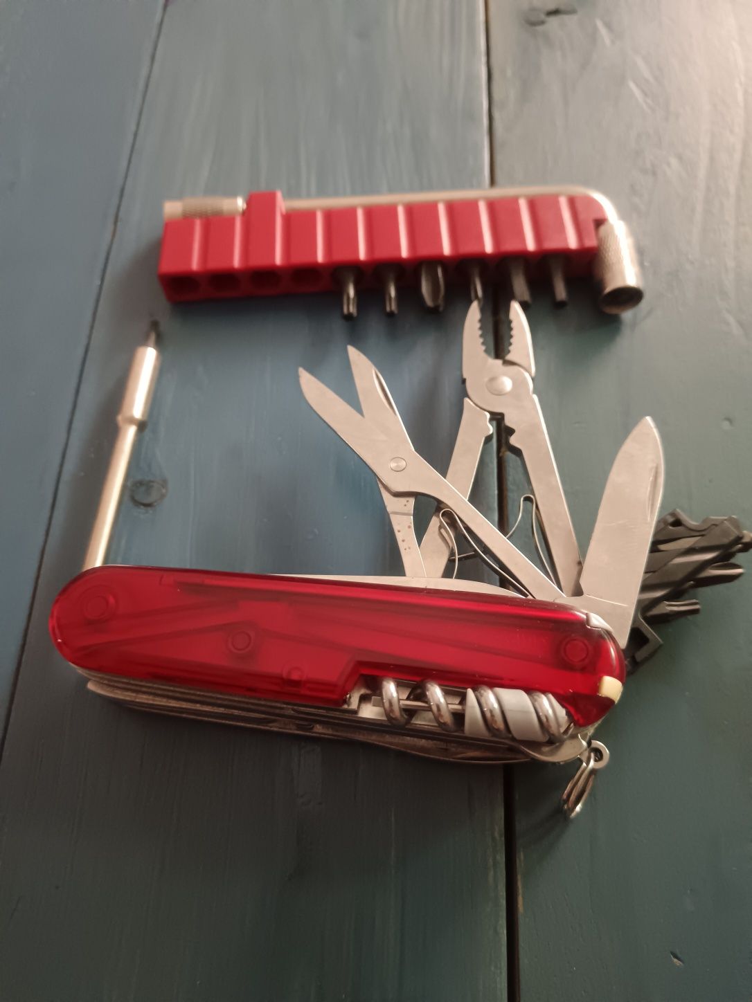 Victorinox Cyber Tool L