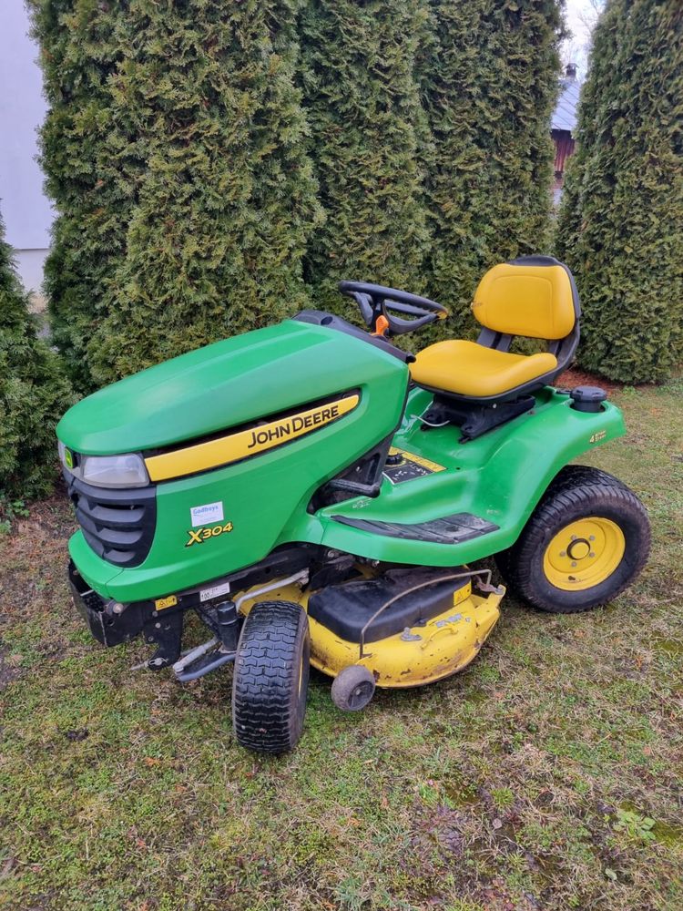 Traktorek kosiarka John deere x304