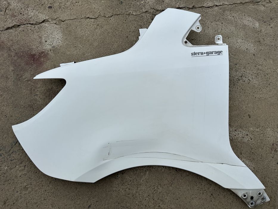 Крило ліве sprinter 907, 910