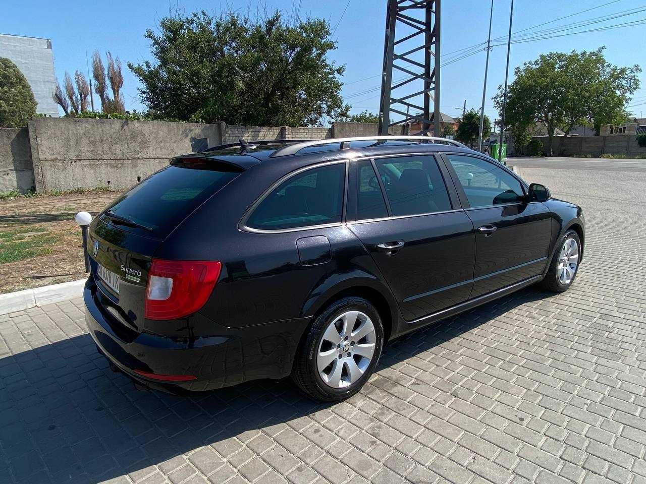 Skoda Superb 2011