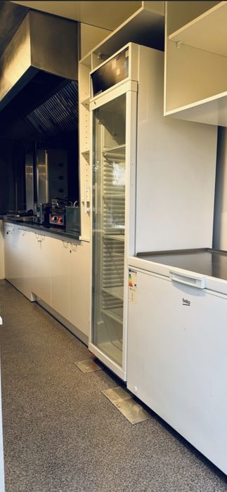 Przyczepa gastronomiczna wyposażona pod kebab - wynajem