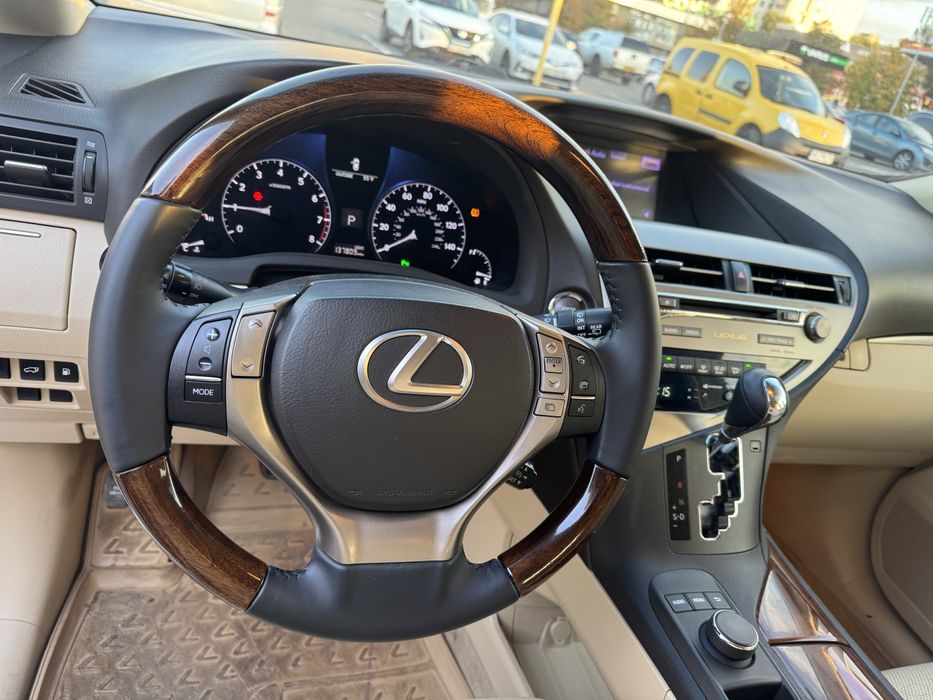 продам Lexus RX350