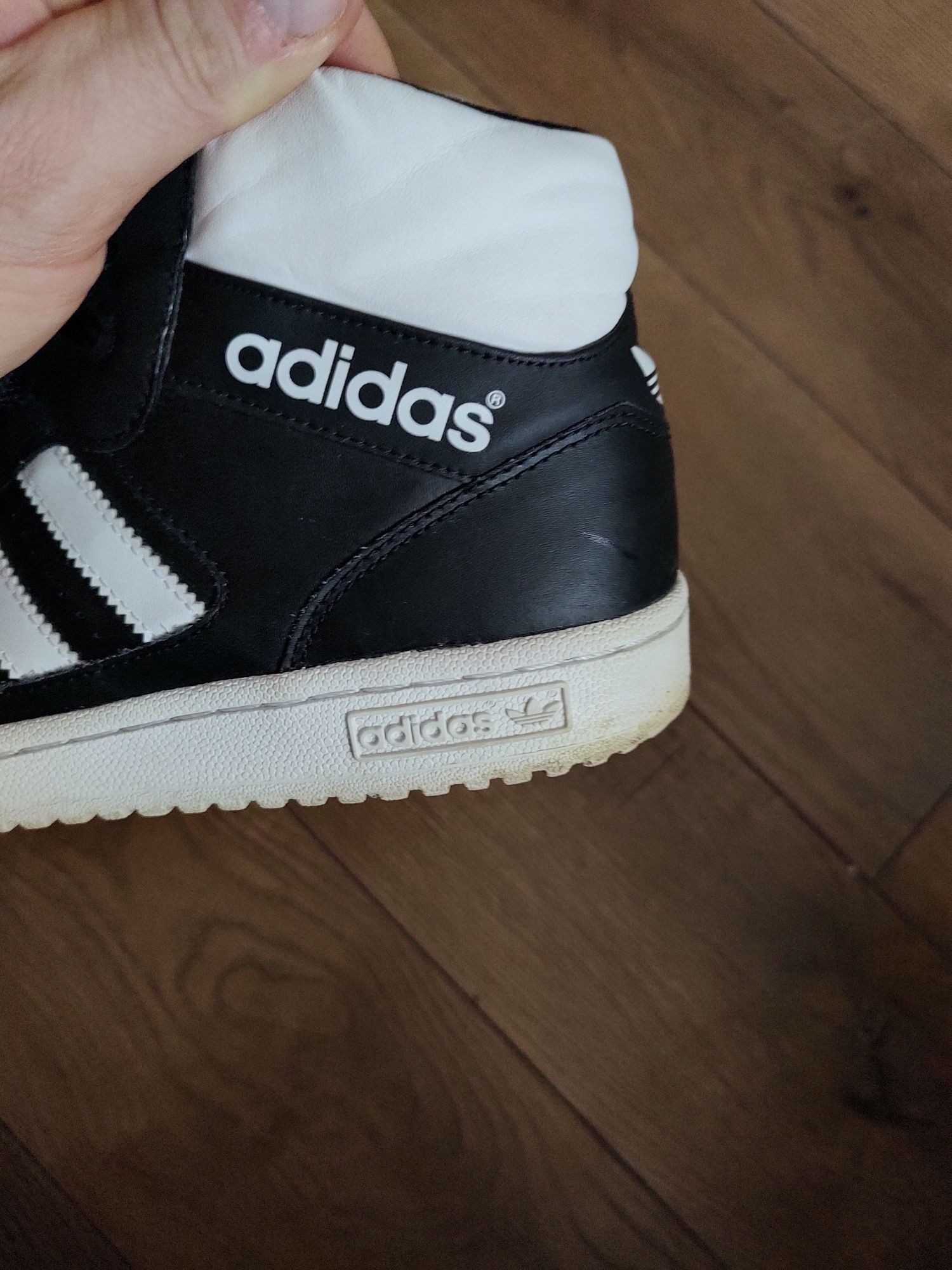 Buty adidas za kostkę