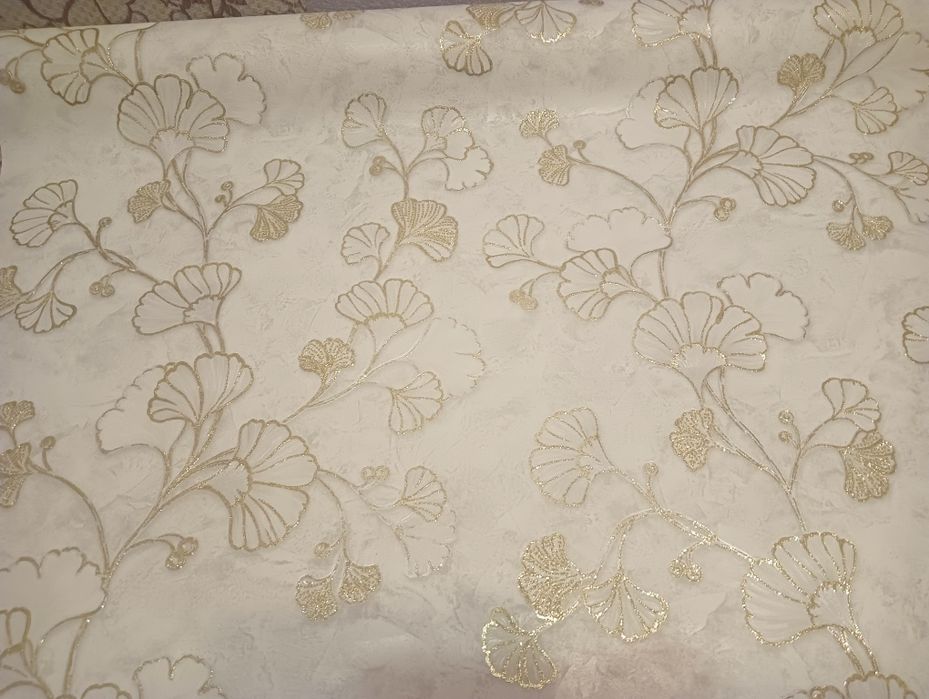 Шпалери продам метрові