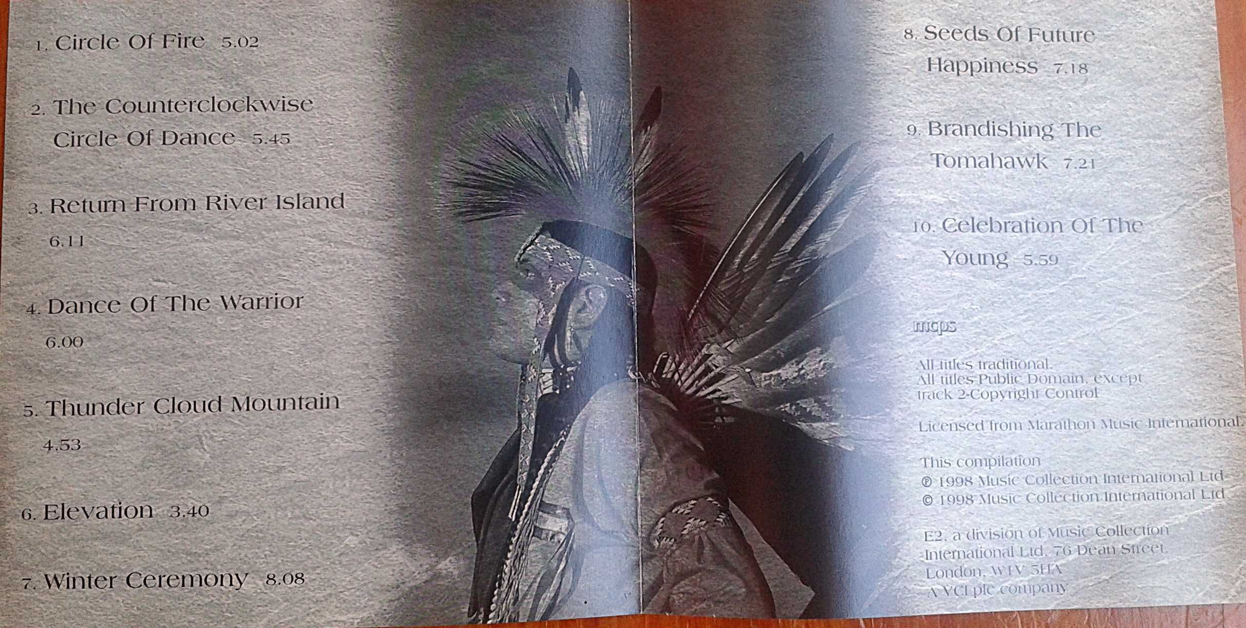 CD ìndios Americanos. Native American Chants and Dances. Inclui portes