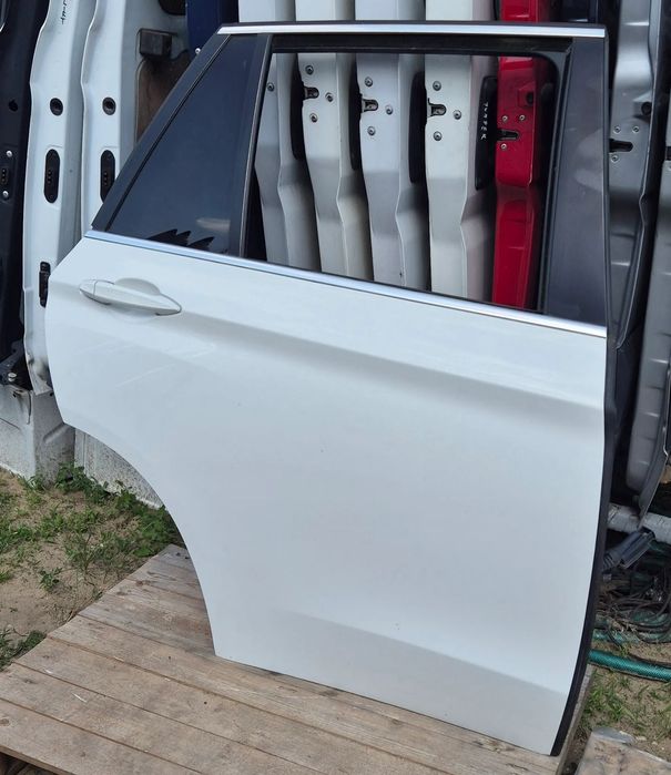 Drzwi Tył Tylne Prawe Kompletne Białe BMW X5 F15