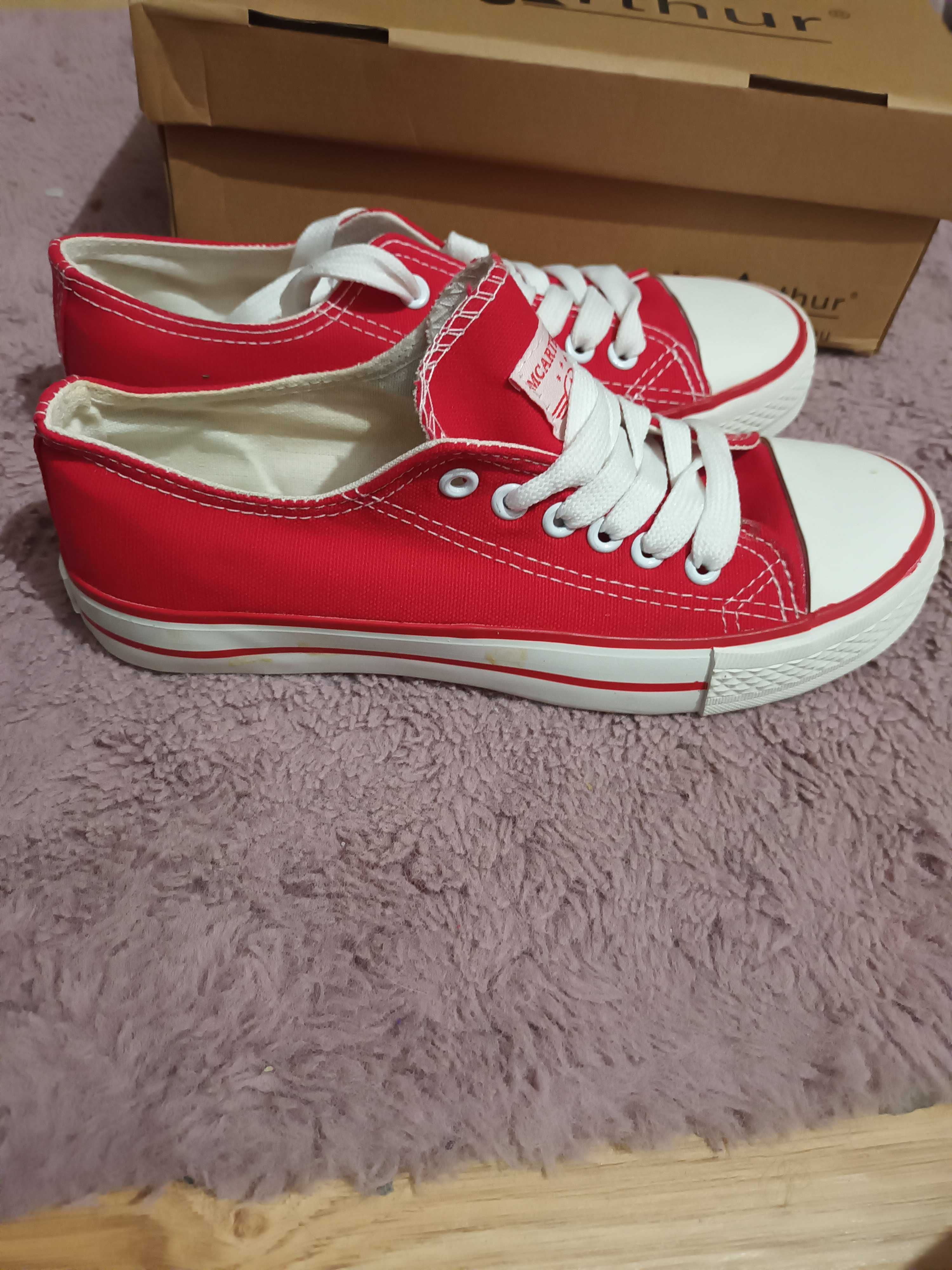 Tramoki NOWE 37 czerwone