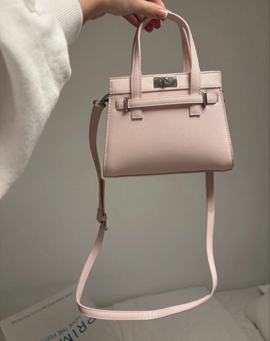 Rozowa mini torebka z paskiem bershka