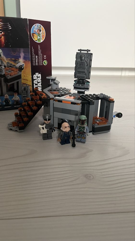 Lego star wars 75137