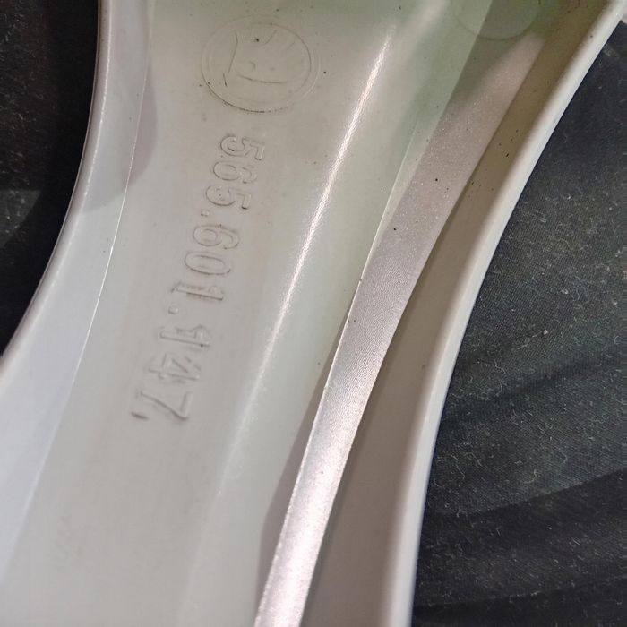 4x Kołpaki 17 Skoda Kodiaq 565601147 (K3092A)
