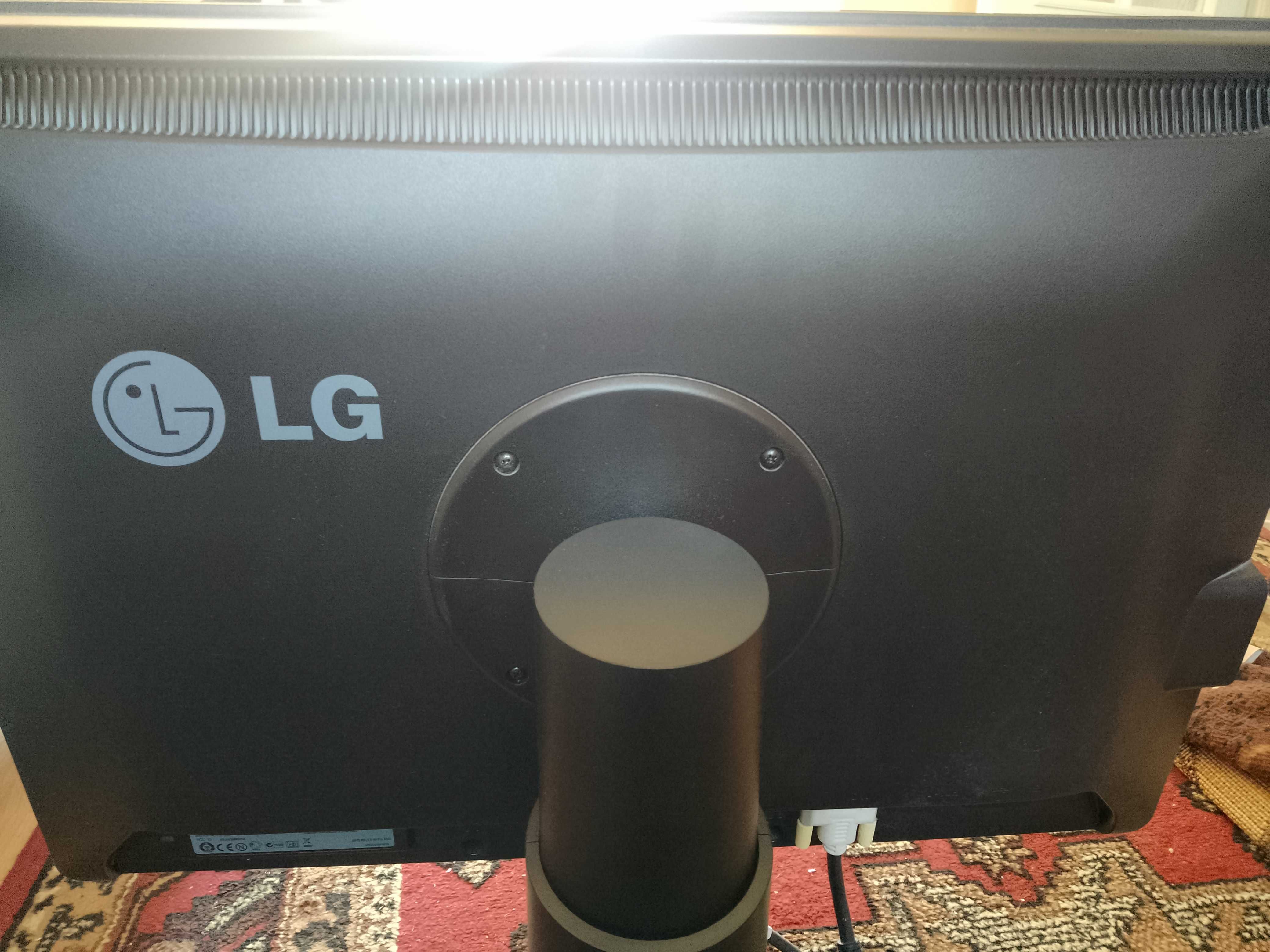 Monitor FLATRON 27cali