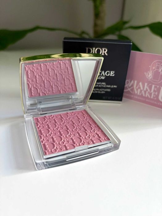 Dior Backstage Rosy Glow - świąteczna edycja  850 Starry Mauve