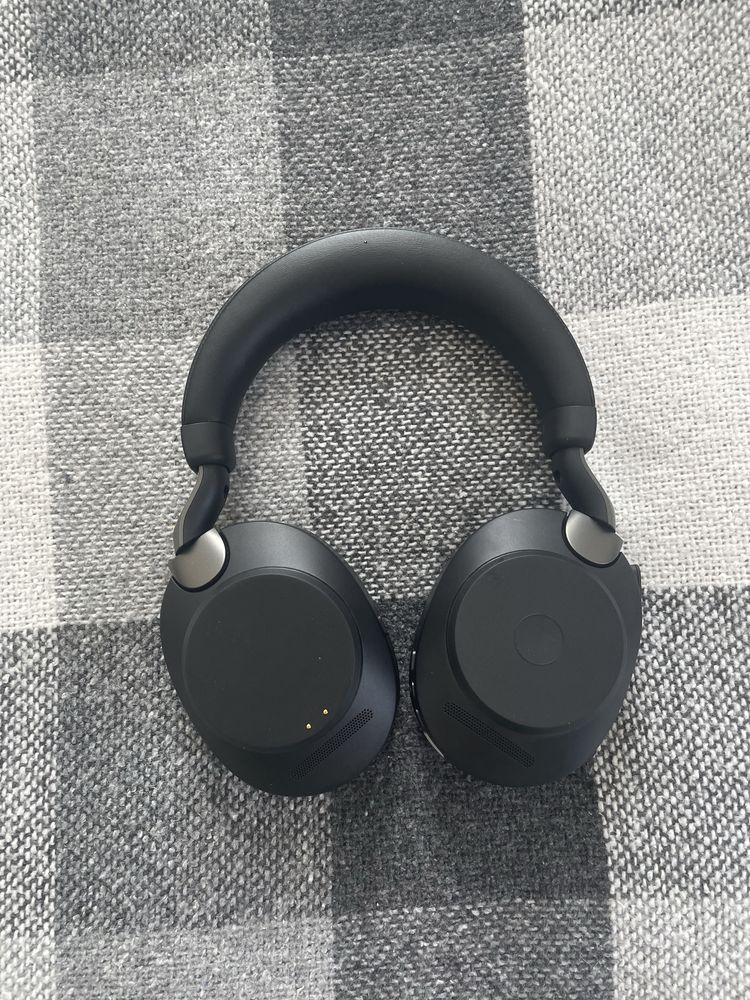 Jabra evolve 2 85 Професійна гарнітура в ідельному стані