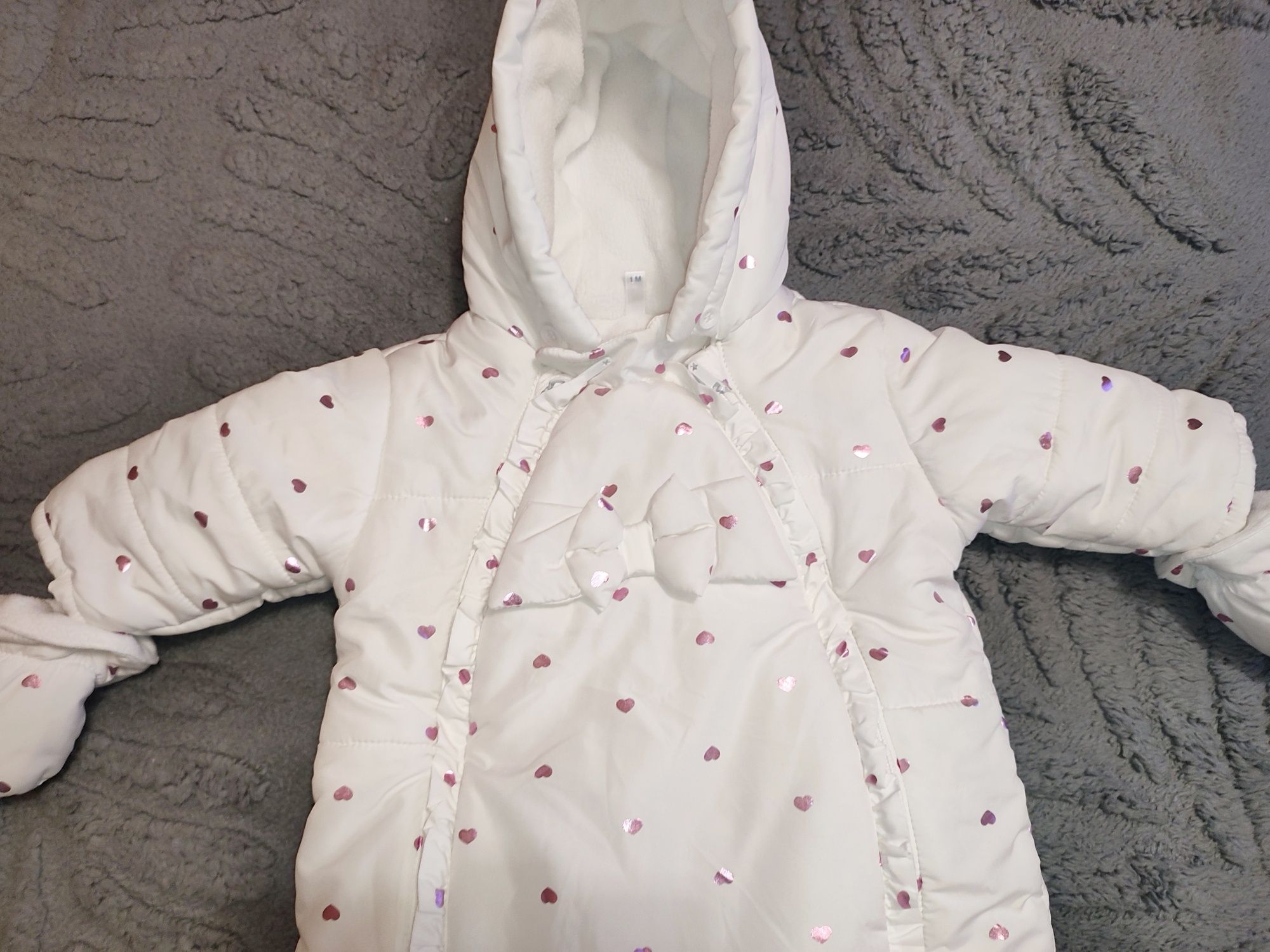 Продам детские вещи