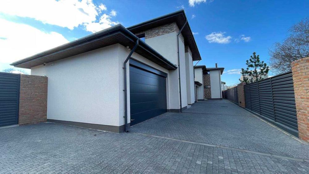 Сучаний новий будинок в Одесі