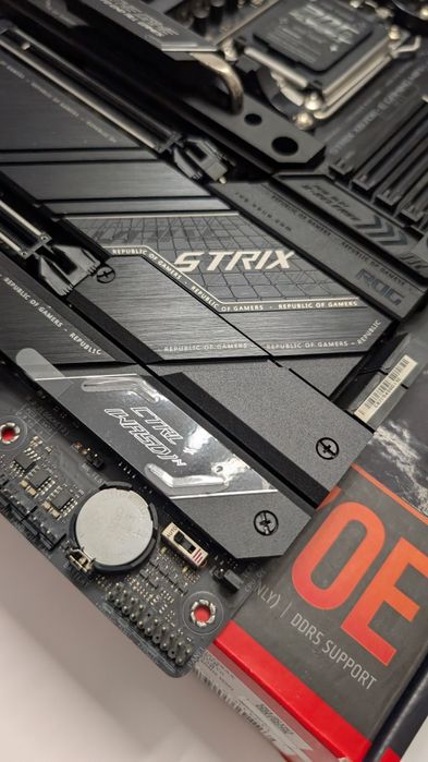 Płyta główna ASUS X670E-E STRIX Gaming WIFI