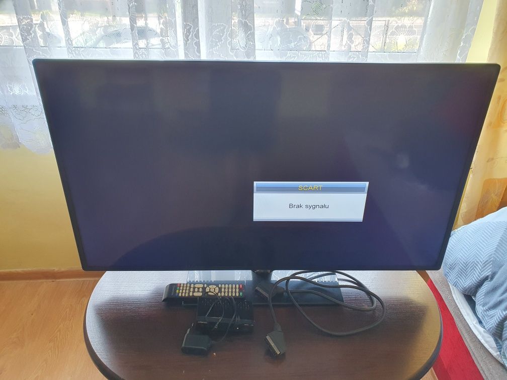 Telewizor Manta + dekoder dvb-t2