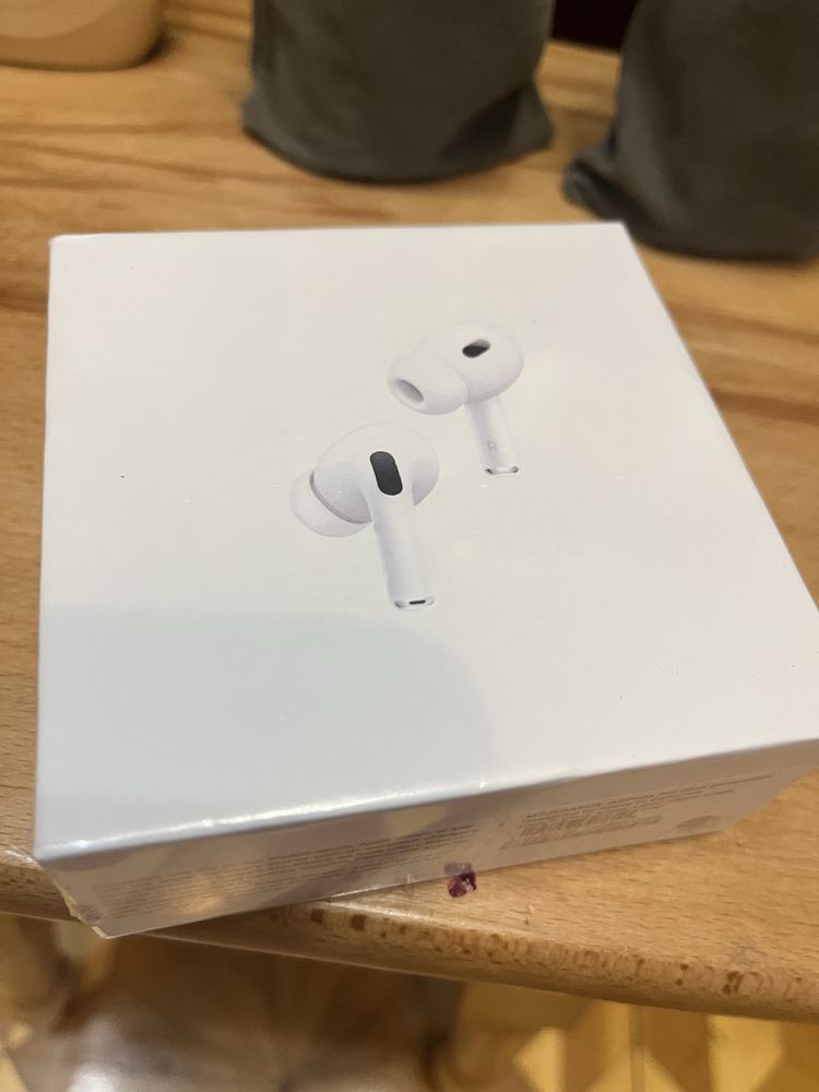 Продам навушники iphone