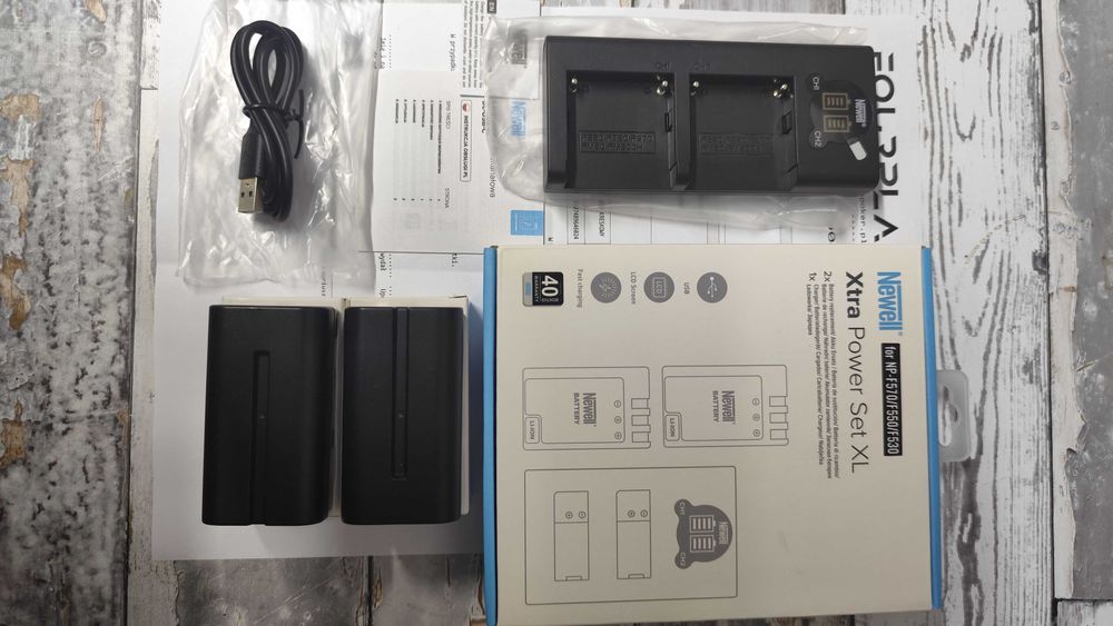 2 x Akumulatory NP-F570 Newell + ładowarka