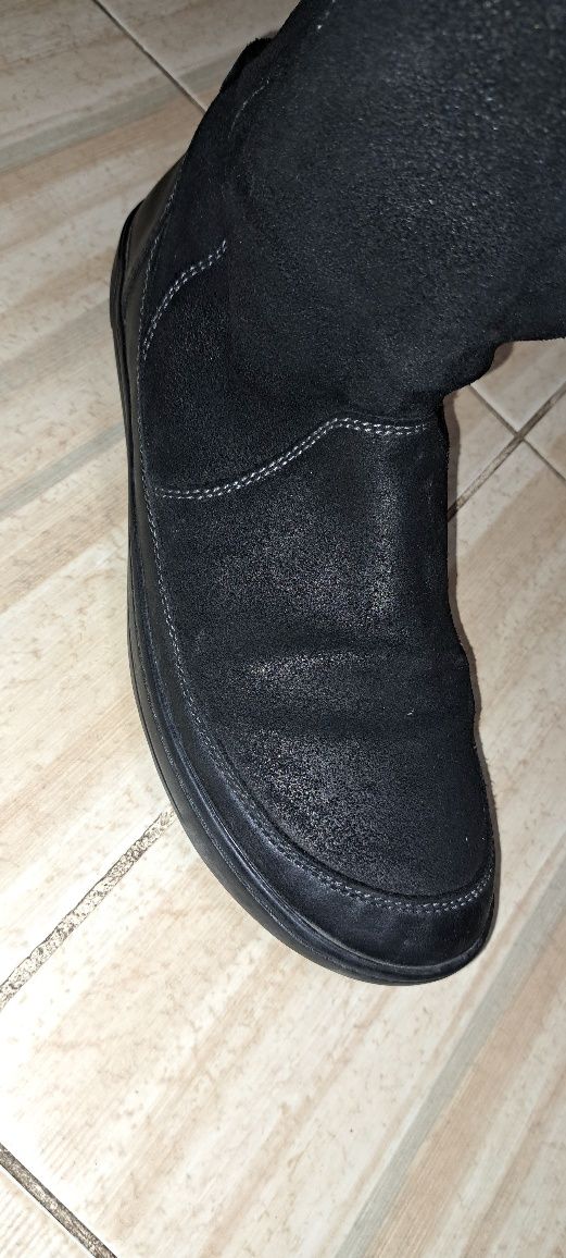 Продам зимові чобітки Birkenstock 42