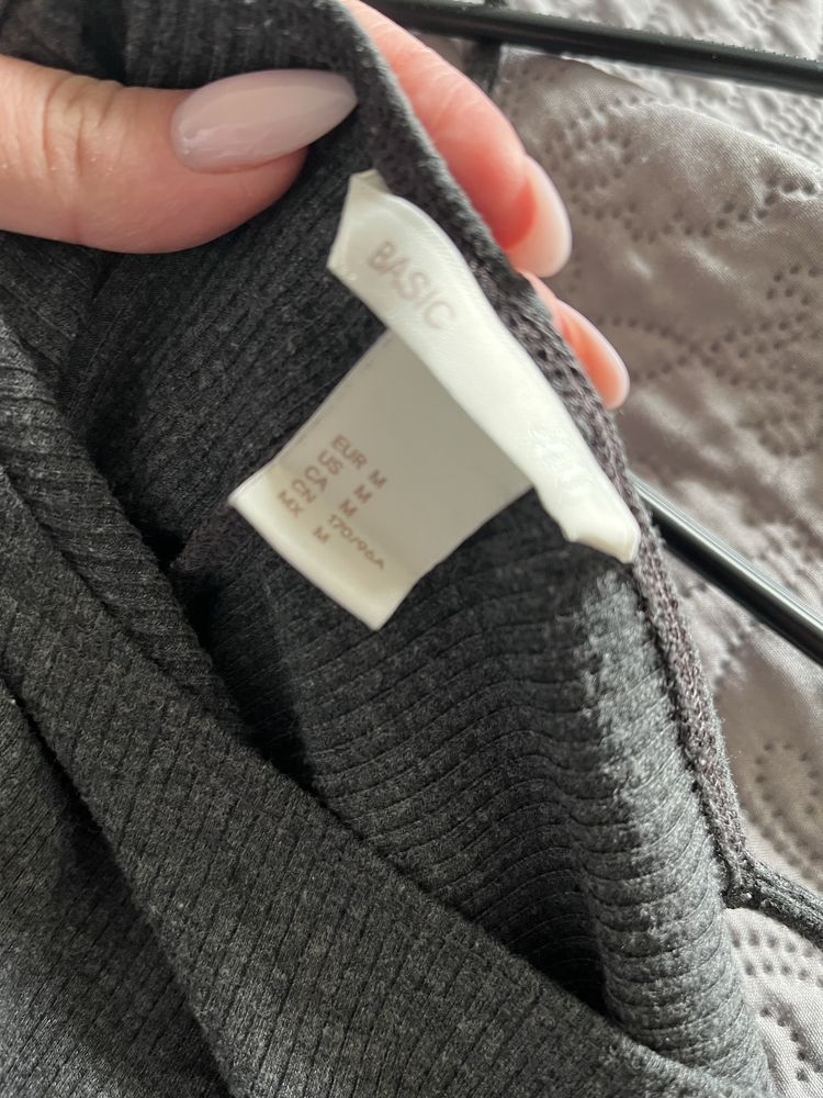 Dluga obcisla sukienka h&m basic 38