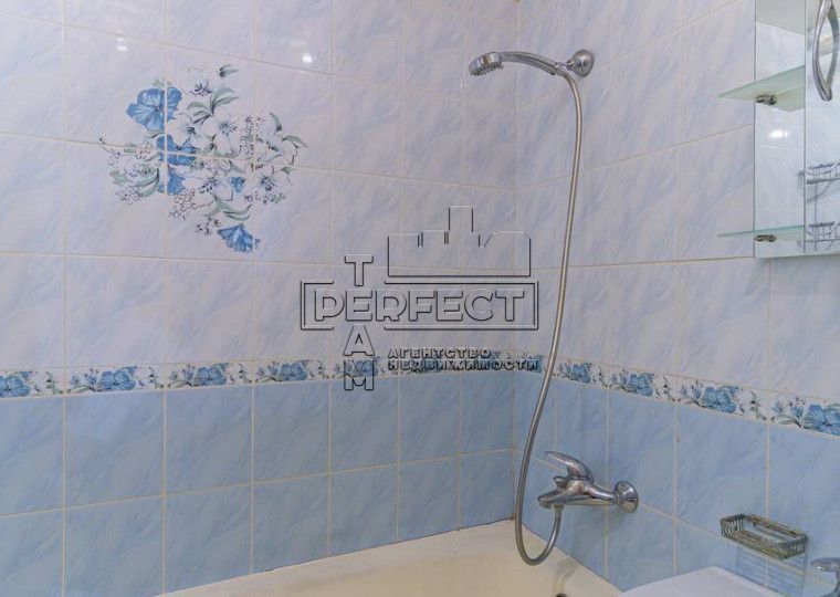 Продаж 2к.кв., Оноре де Бальзака 79 /  Оноре де Бальзака 79