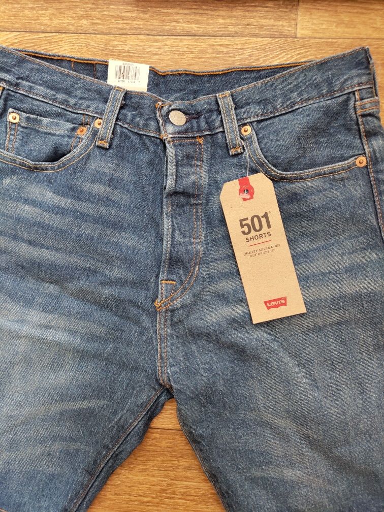 Чоловічі джинсові шорти Levis 501 (розмір 29)