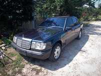 Продам Mercedes 124