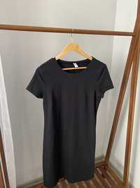 Сукня чорна пряма, розмір - М, ціна-300