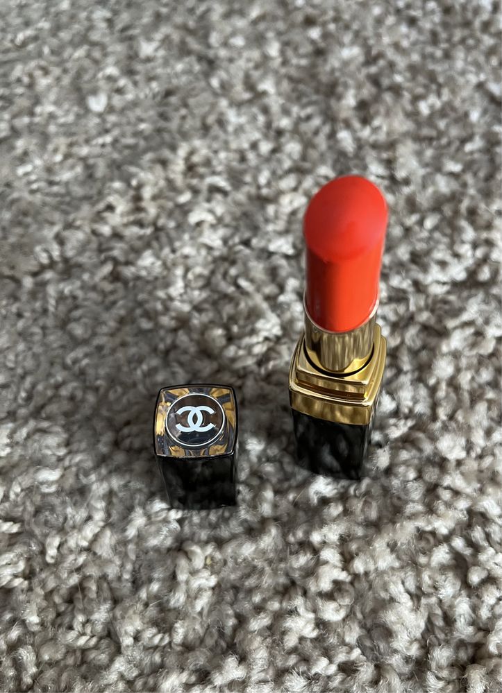 Chanel Rouge Coco Flash 62 Fire pomadka szminka do ust