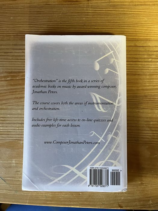 Livros teóricos de composição e orquestração