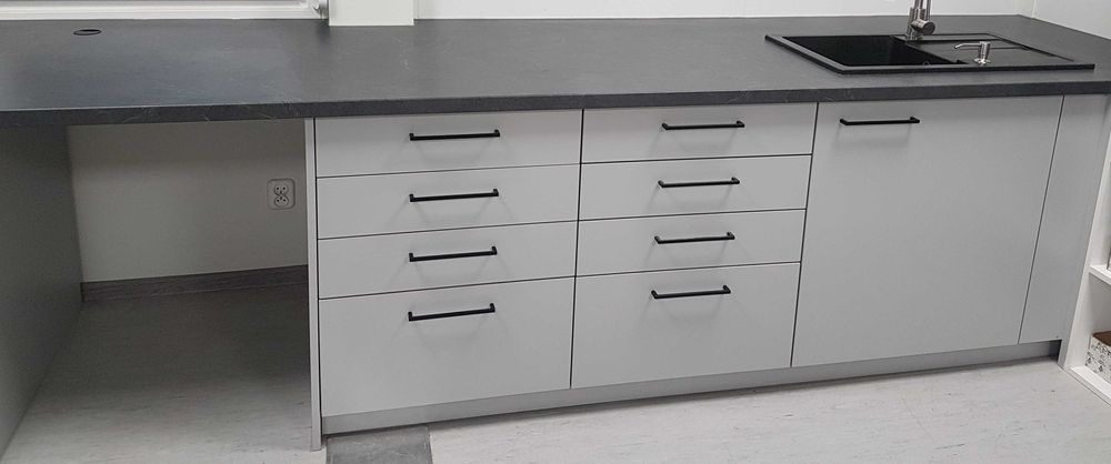 Meble na wymiar, Biurowe, Kuchnie, Szafy, Komody, Na zamówienie