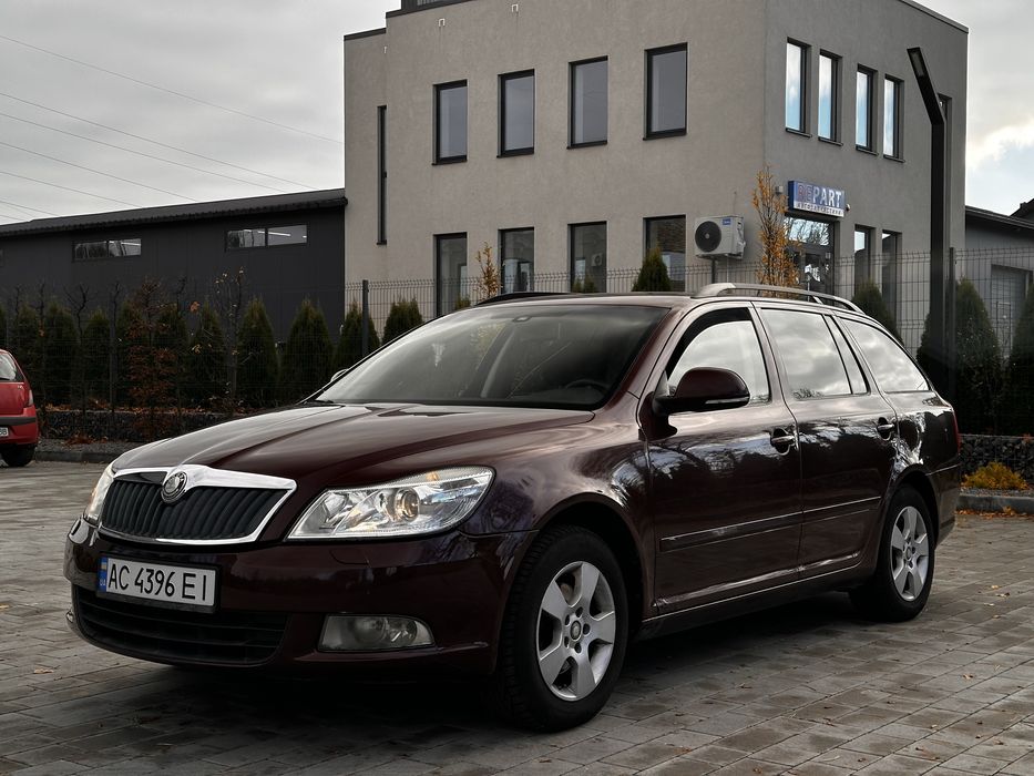 Skoda Octavia A5 гарний стан, ідеальна техніка, добра комплектація.