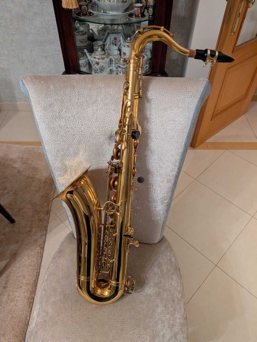 Saxofone Tenor Prelude by Conn-Selmer TS700 - Condição Impecável!