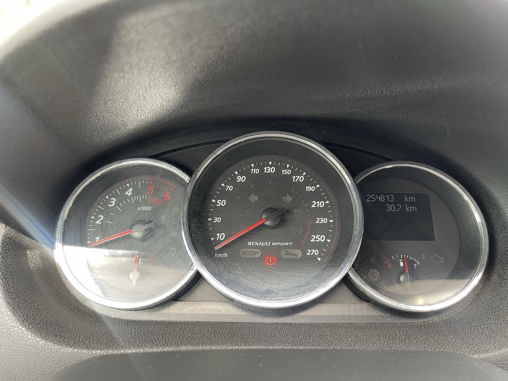 Renault Megane gt line - 1.6cc 130cv