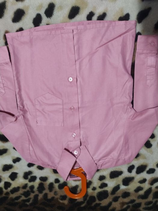 Сорочка для хлопчиків в ідеальному стані