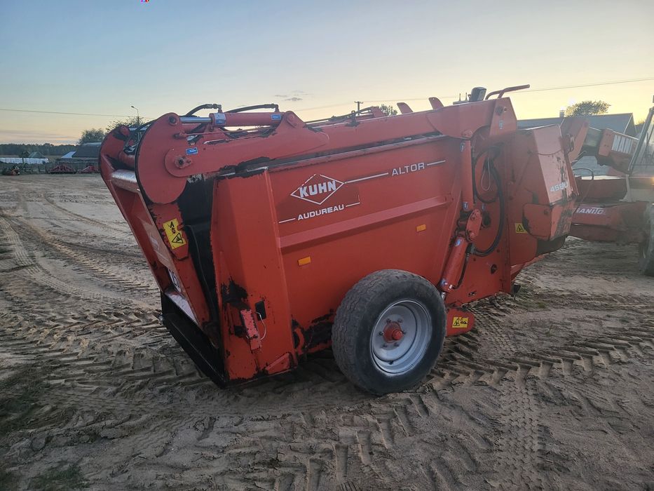 Ścielarka Kuhn Altor 4560
