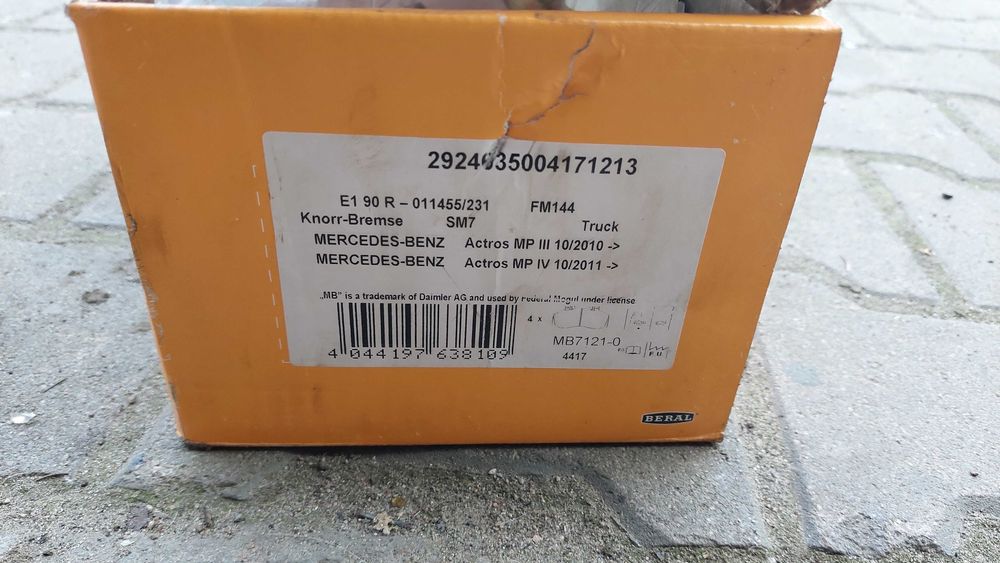 klocki hamulcowe mercedes actros