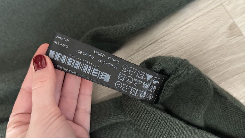 Зеленый джэмпер massimo dutti