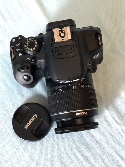 Canon 700D KIT 18-55мм | Повний комплект + сумка + 3 батареї