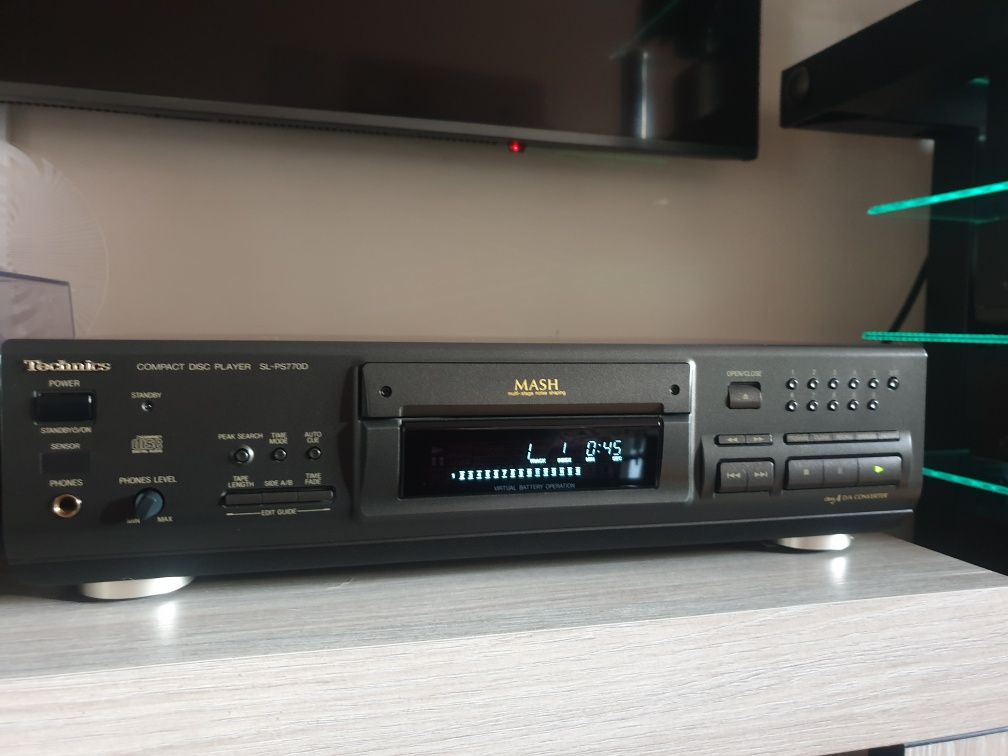Technics SL-PS770D CDP odtwarzacz płyt CD+oryginalny pilot bdb stan