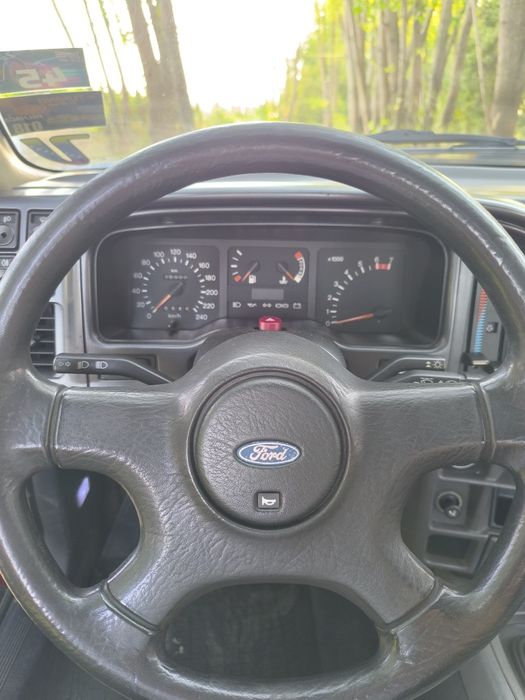 Vendo Ford sierra Ghia 2.0i