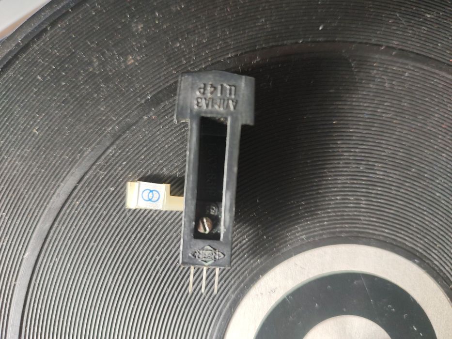 Проигрыватель  akords stereo 2