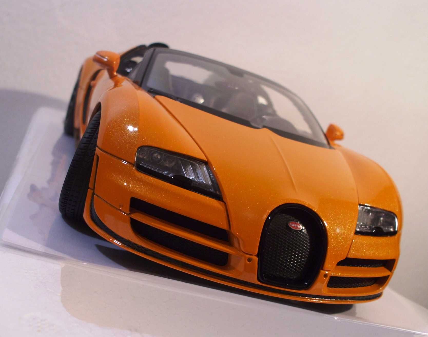 1/18 Bugatti Veyron 16 4 grand Sport Vitesse - Rastar